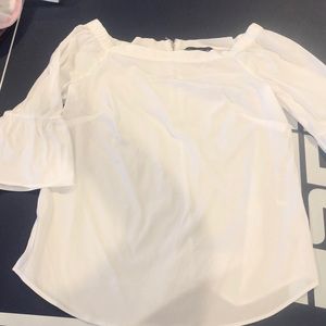 NWOT- Off the shoulder Blouse